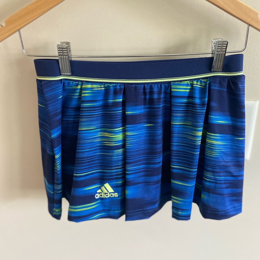 Adidas Blue and Green Skorts Athletic Performance